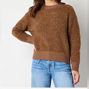 a.n.a Womens Crew Neck Long Sleeve Pullover Sweater (P2P 23”)